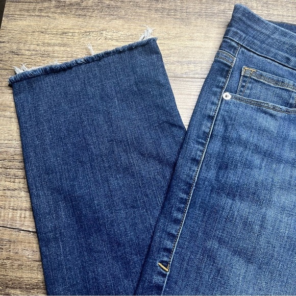 Good American Good Straight Jeans Size 8/29 - Picture 10 of 12